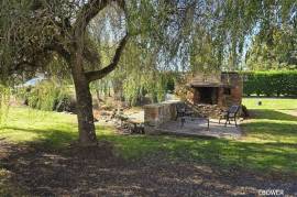 For Sale - 2 Bed House, Barn and Bread Oven set on 2228m2 - St Barbant - 87