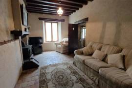 For Sale 3 Houses, 2 Barns, Gardens. Lussac-les-Églises. 87