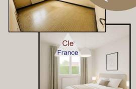 Detached Country House with Large Garden Detached Country House with Large Garden