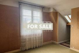 Nice House with Garden in Town Nice House with Garden in Town