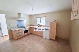 Detached House with Garden and Good Potential