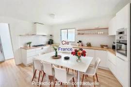 Detached House with Garden and Good Potential