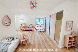 Detached House with Garden and Good Potential