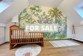 Country House with Lots of Character