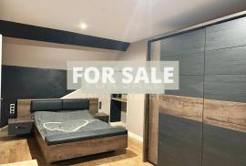 Lovely House and Garden plus Outbuildings