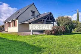 Detached Country House with Open Views