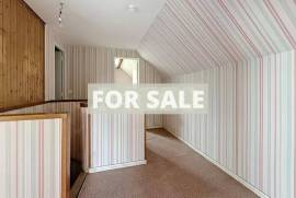 Detached House with Garden close to the Coast