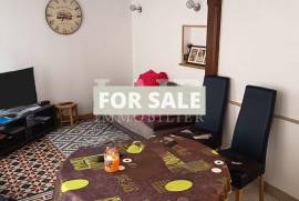 Town House with Neat Garden