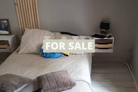 Town House with Neat Garden