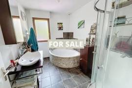 Detached Country House with Open Views Detached Country House with Open Views