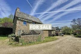 Detached Country House with Open Views Detached Country House with Open Views