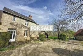 Detached Country House with Open Views Detached Country House with Open Views