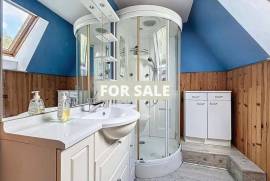 Detached Country House with Open Views Detached Country House with Open Views