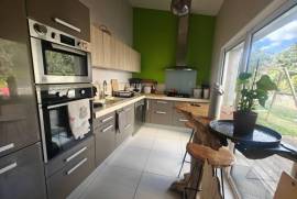 Town House With Pool And Garage Town House With Pool And Garage