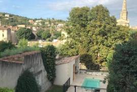 Town House With Pool And Garage Town House With Pool And Garage