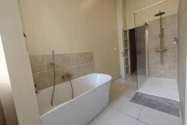 Town House With Pool And Garage Town House With Pool And Garage