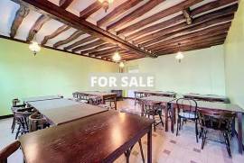 Business and Accommodation Business and Accommodation