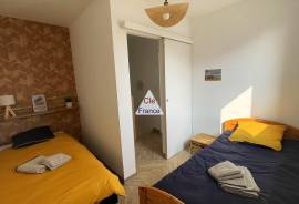 Recent Duplex Apartment Not Far from the Coast Recent Duplex Apartment Not Far from the Coast