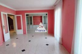 Apartment in Great Location Apartment in Great Location