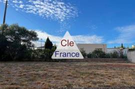 Imposing Detached Villa with Lovely Garden Imposing Detached Villa with Lovely Garden