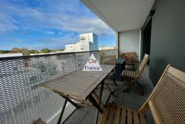 Apartment with Views from Balconies