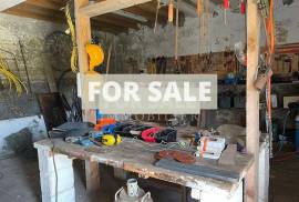 Detached Country Longere Style House with Pond Detached Country Longere Style House with Pond