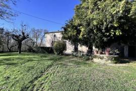 Detached Country House with Pool and Open Views