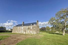 Huge Detached Country House to Develop