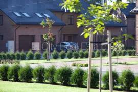 Detached house for rent in Riga, 200.00m2 Detached house for rent in Riga, 200.00m2