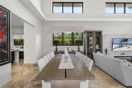 Casa Macho: Luxury Beachfront Golf Villa in Hacienda Pinilla