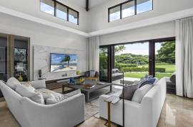 Casa Macho: Luxury Beachfront Golf Villa in Hacienda Pinilla