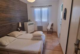 4 room, 92m2 House for sale in Octon - 390 000 € *