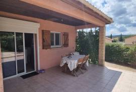 4 room, 92m2 House for sale in Octon - 390 000 € *