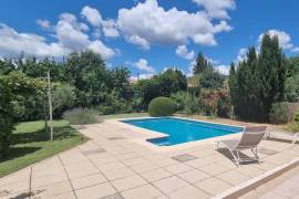 4 room, 92m2 House for sale in Octon - 390 000 € *