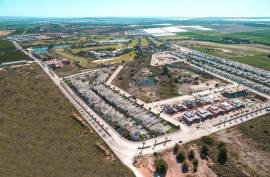 NEW BUILD RESIDENTIAL COMPLEX IN ALGORFA