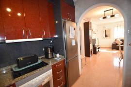 FABULOUS 3 BEDROOM TOWNHOUSE WITH COMMUNAL POOL AND LAKE VIEWS