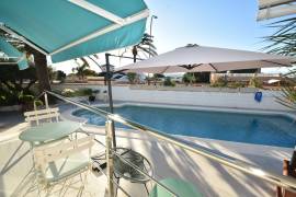 FABULOSA VILLA MODERNA EN EL CENTRO DE CIUDAD QUESADA FABULOSA VILLA MODERNA EN EL CENTRO DE CIUDAD QUESADA