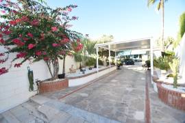 FABULOSA VILLA MODERNA EN EL CENTRO DE CIUDAD QUESADA FABULOSA VILLA MODERNA EN EL CENTRO DE CIUDAD QUESADA