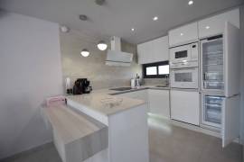 FANTASTISCHE ZOLDER ONDER DE BUITENRUIMTE