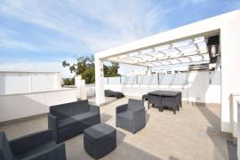 FANTASTISCHE ZOLDER ONDER DE BUITENRUIMTE