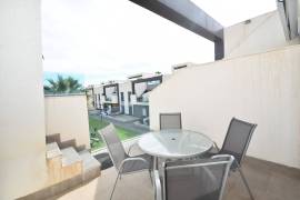 FANTASTISCHE ZOLDER ONDER DE BUITENRUIMTE