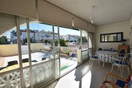 FANTÁSTICA Y ESPACIOSA CASA ADOSADA CON GARAJE Y APARTAMENTO DE INVITADOS FANTÁSTICA Y ESPACIOSA CASA ADOSADA CON GARAJE Y APARTAMENTO DE INVITADOS