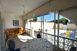 FANTÁSTICA Y ESPACIOSA CASA ADOSADA CON GARAJE Y APARTAMENTO DE INVITADOS FANTÁSTICA Y ESPACIOSA CASA ADOSADA CON GARAJE Y APARTAMENTO DE INVITADOS