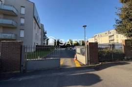 PLACE DE PARKING PRIVATIVE