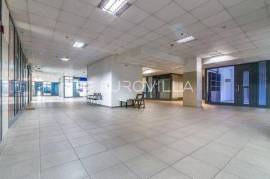 Zagreb, Kvaternikov trg, office/business premises NKP 25.55 m2