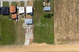 Slavonski Brod, Kolonija – Building Land 685 m²