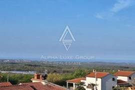 Земля Kaštelir, Kaštelir-Labinci, 816m2