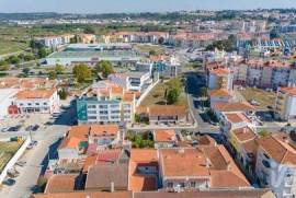 Casa / Villa T5 em Caldas da Rainha - Santo Onofre e Serra do Bouro de 140 m²