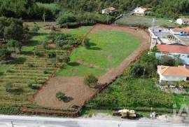 Terreno em Adoufe e Vilarinho de Samardã de 4221,00 m²