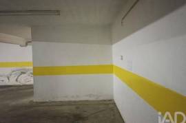 Garagem em São Domingos de Benfica de 12,5 m²